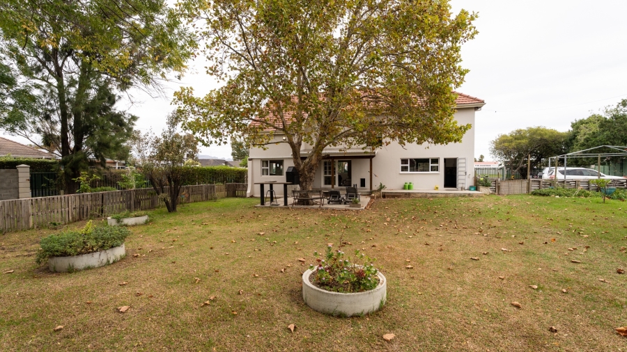 5 Bedroom Property for Sale in Haumannshof Western Cape